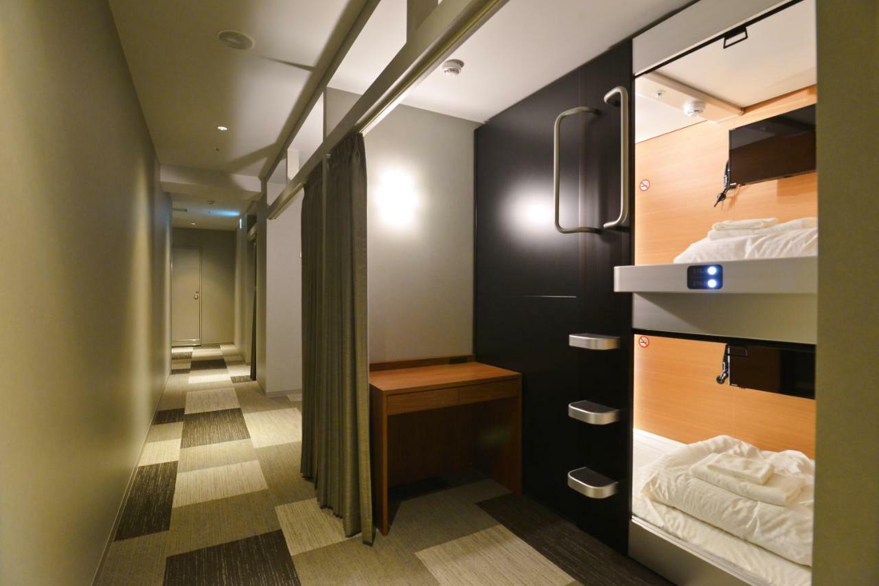 Private Twin Cabin - Female Only